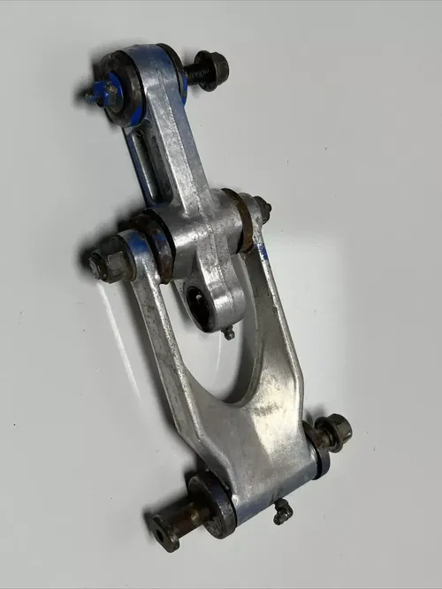 1989 suzuki rmx250 Rear Shock Linkage Link Pivot