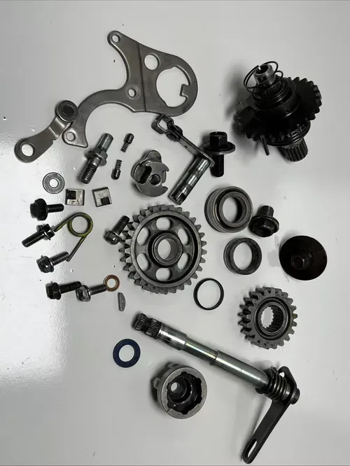 1992 Honda Cr250r Engine Lower End Complete Hardware /kick Start/shift Shift 3