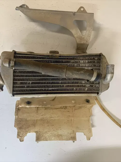 2002 yamaha yz85 radiator/ Radiator Guard works Connection