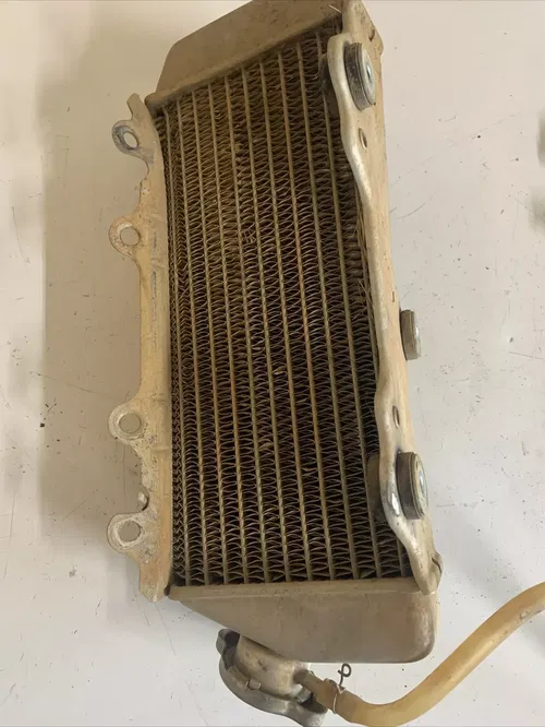 2002 yamaha yz85 radiator/ Radiator Guard works Connection