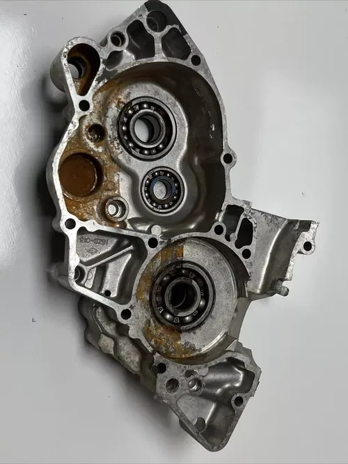 2002 suzuki rm85 Left Engine Case Crankcase
