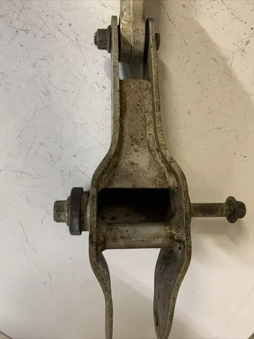 1986 Suzuki lt250r shock dogbone link pivot