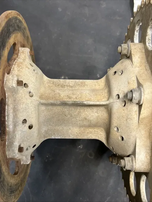 1989 Suzuki Rmx250 Rear Wheel Hub