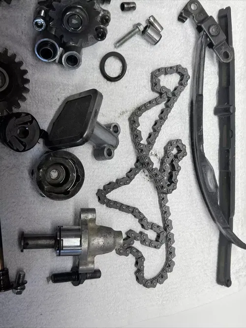 2007 Yamaha Yz250f Engine Case Parts / Kick Start/ Shift Shaft/ Gears