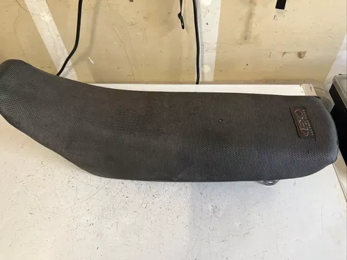 2003 Kawasaki kx85 seat