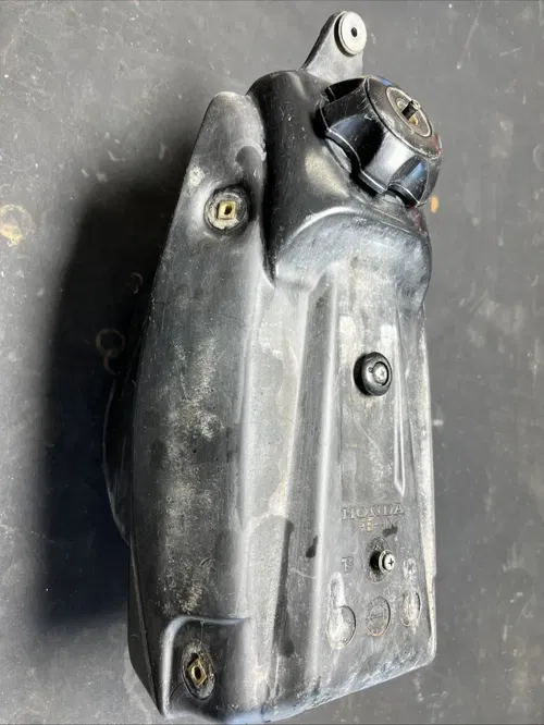 2001 Honda Cr125r Fuel Tank/ Gas Tank Oem