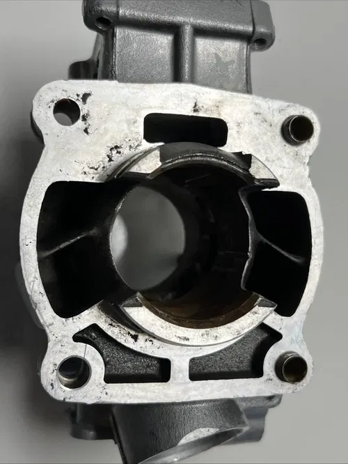2004 Kawasaki Kx85 Engine Cylinder Barrel Jug