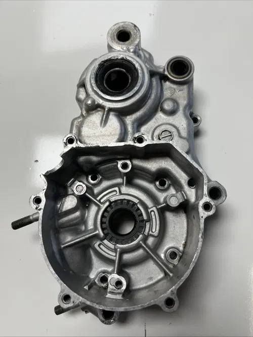 2004 Kawasaki Kx85 Left Engine Case Crankcase