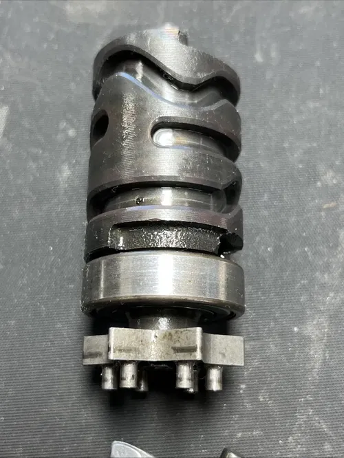 1981 yamaha yz60 Transmission Gear Set/ Shift Forks Drum