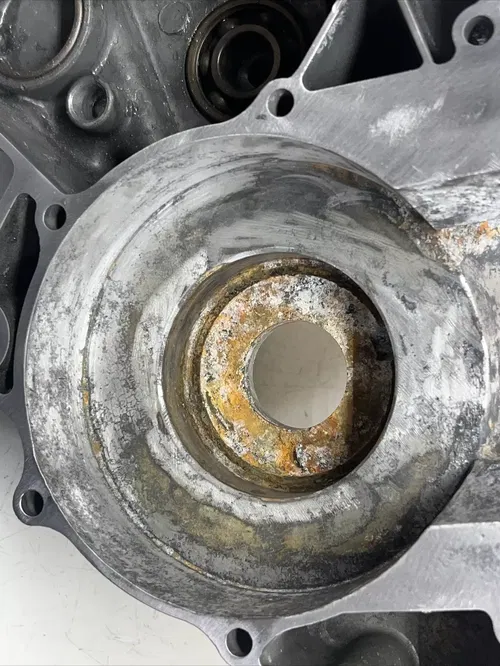 1984 honda cr250r Oem Left Engine Crankcase Case