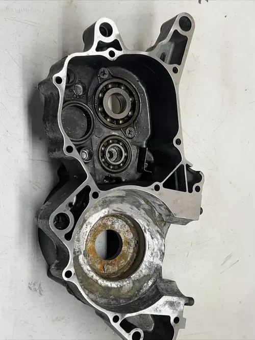 1984 honda cr250r Oem Left Engine Crankcase Case
