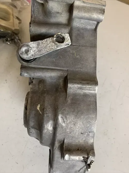 1988 Kawasaki kx250 left engine case crankcase