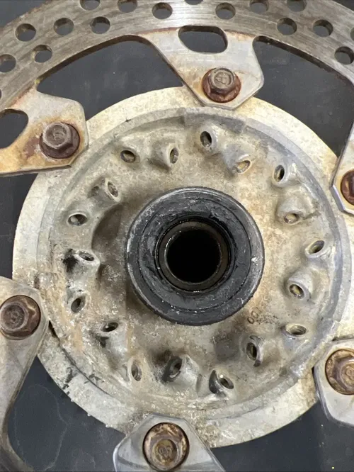 2000 Yamaha Yz125 Rear Wheel Hub