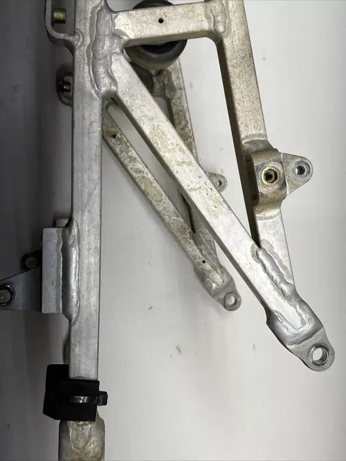 2003 cannondale cannibal 440 Subframe / Frame