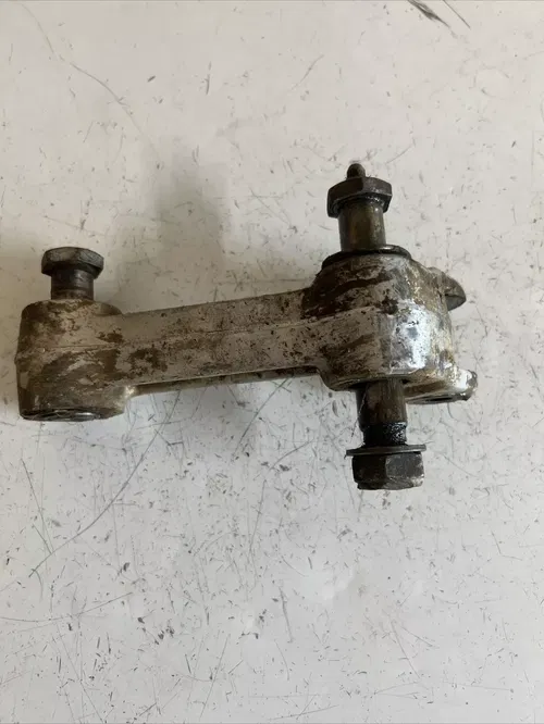 1989 yamaha yz250 shock linkage pivot 2