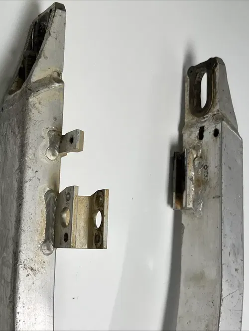1993 honda cr250r Swingarm 3