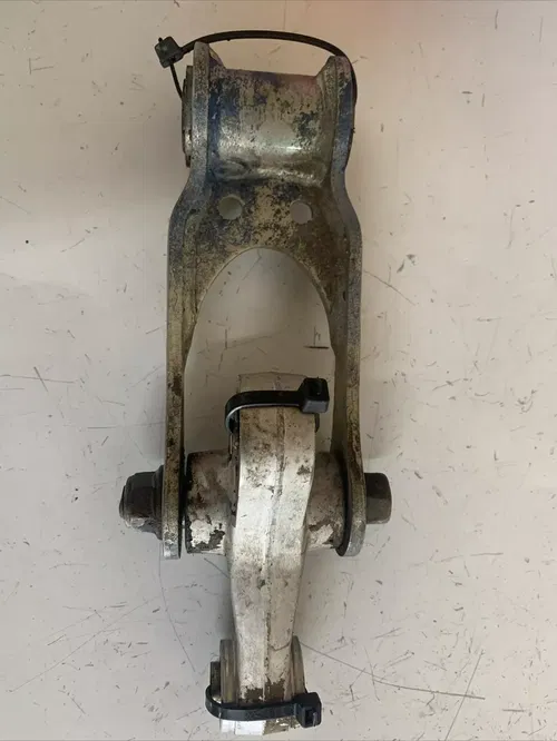 2003 Yamaha yz85 rear shock linkage pivot