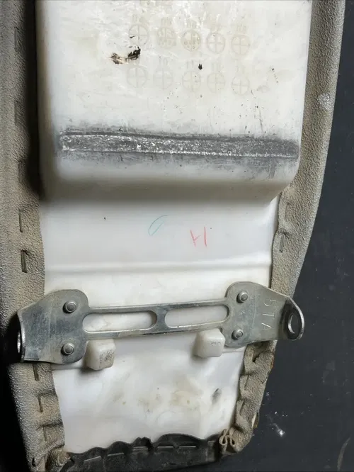2007 yamaha yz450f Seat Saddle / Seat Pan