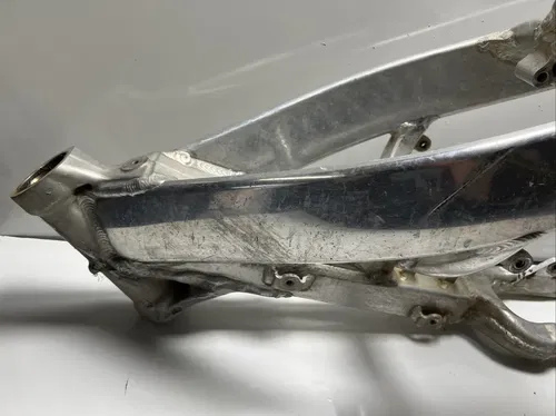 2001 honda Cr125r frame/main Frame