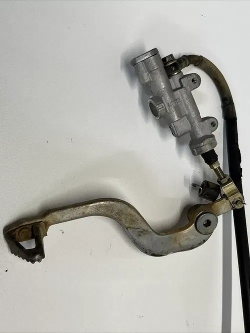 2002 Honda Cr250r Rear Brake Caliper Hose Pedal Master