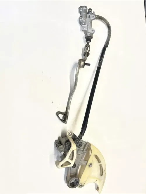 2006 honda crf250r Rear Brake Caliper Master Hose Pedal 3
