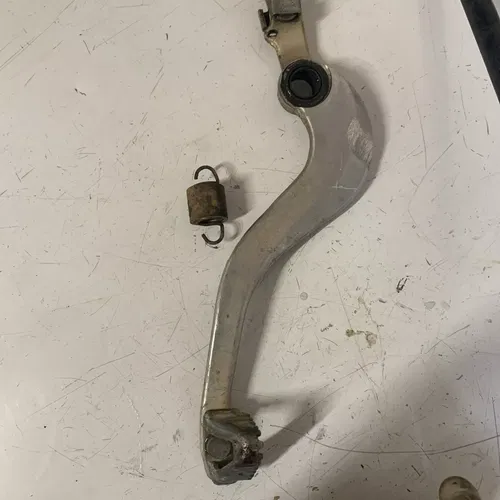 2005 honda crf250r rear brake caliper master hose