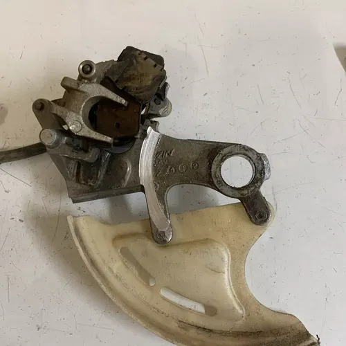 2005 honda crf250r rear brake caliper master hose