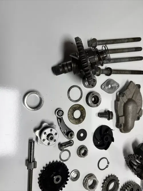 2005 Ktm 450sx Miscellaneous Engine Case Parts / Kick Start