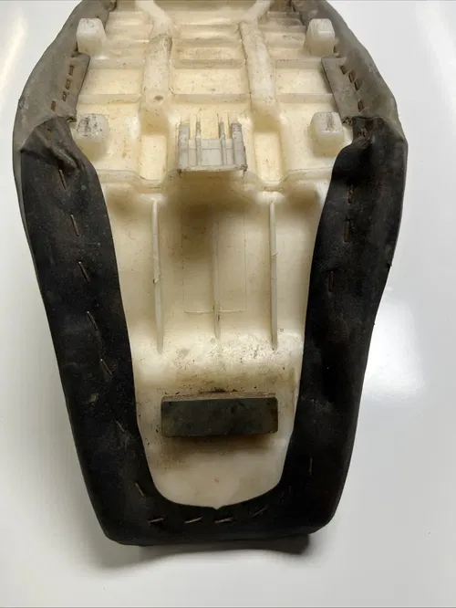 2000 Suzuki Rm80 Seat Saddle