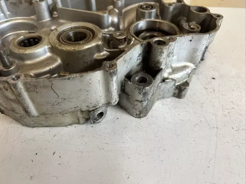 1989 yamaha yz250 right engine case crankcase 2