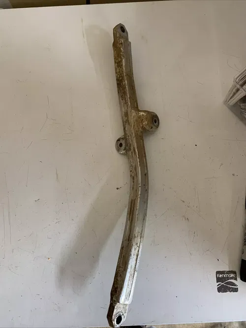 1991 Suzuki Rm125 Frame Cross Brace / Subframe
