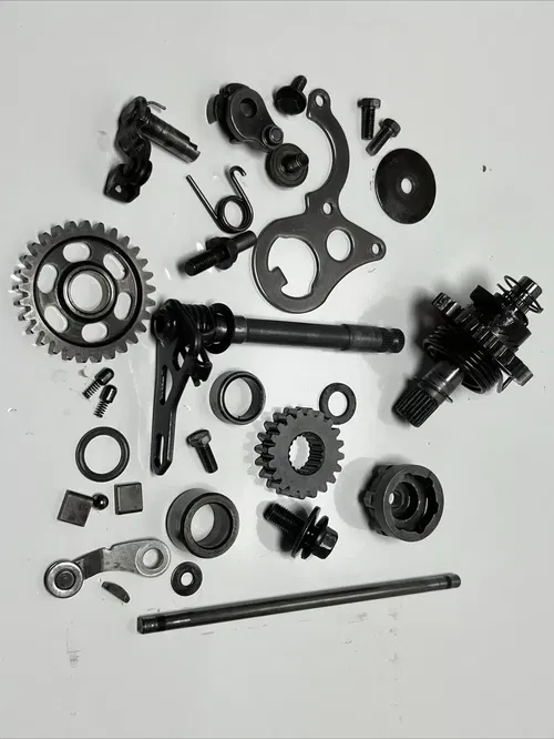 1992 Honda Cr125r Miscellaneous Engine Case Parts / Shift Shaft/kick Start