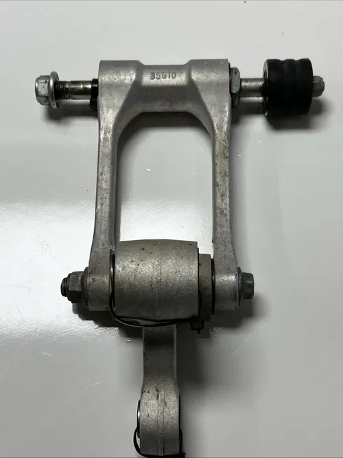 2008 suzuki rmz250 Rear Shock Pivot Link