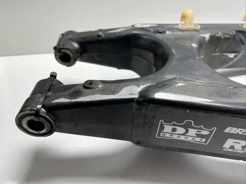 2001 kawasaki kx125 Swingarm
