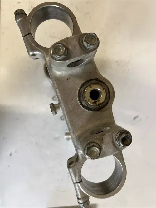 1998 honda cr125r triple clamp