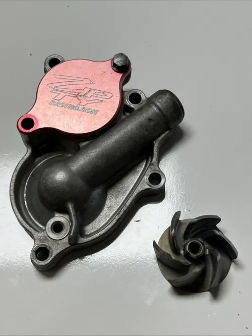2008 suzuki rmz250 Water Pump And Cover