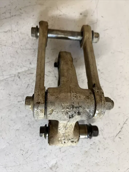 1998 suzuki rm250 rear shock link pivot