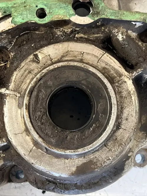 2000 honda xr600 left engine case crankcase