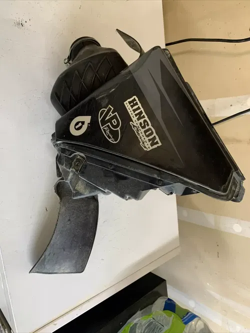 2003 yamaha yz250f Airbox/air Filter Box
