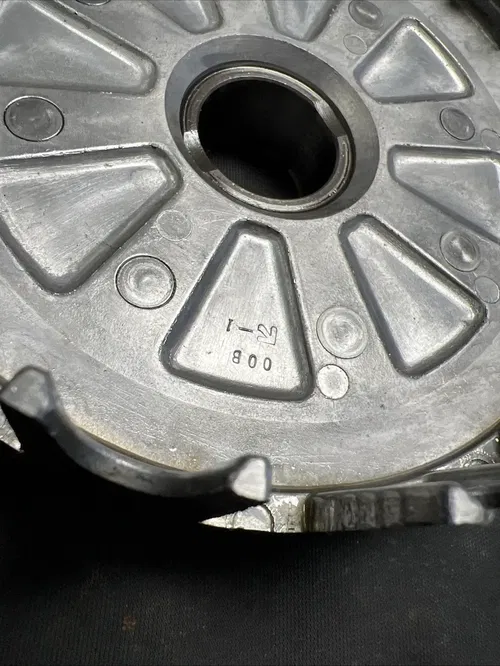 1988 suzuki lt250r Clutch / Hub/basket/ Pressure Plate Complete Set 4