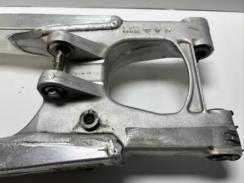 2008 suzuki rmz250 Swingarm