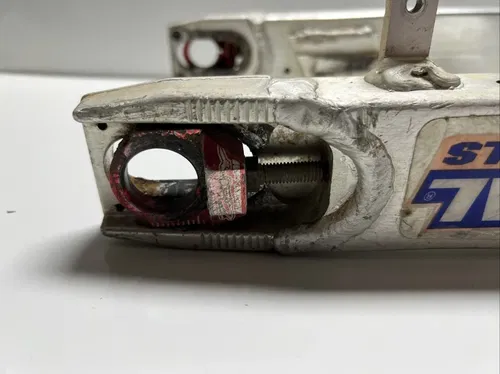 2008 suzuki rmz250 Swingarm