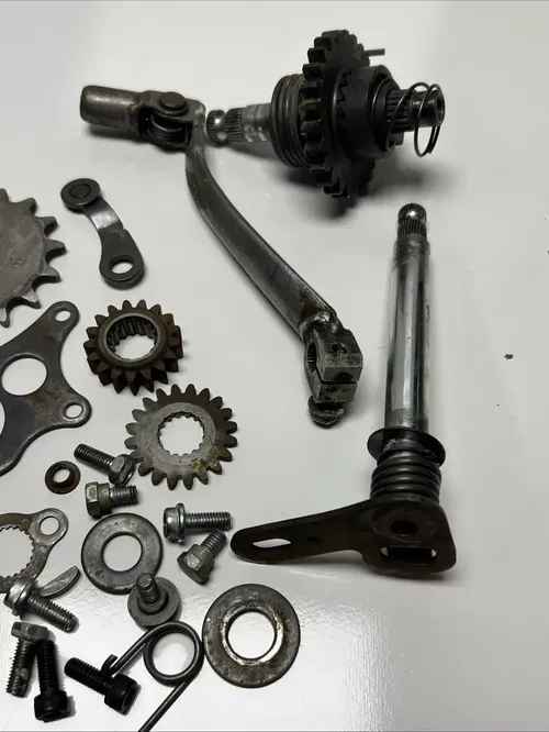 2004 Honda Cr85r Miscellaneous Engine Case Parts / Lower End /Kick Start/shift