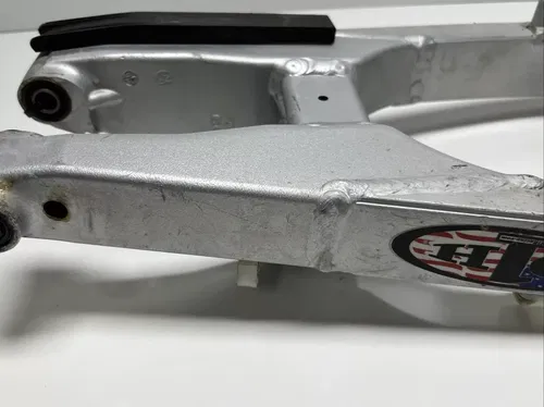 2004 Yamaha Yz85 Swingarm 2