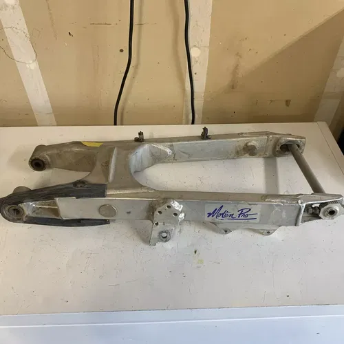 1993 ktm 300 swingarm
