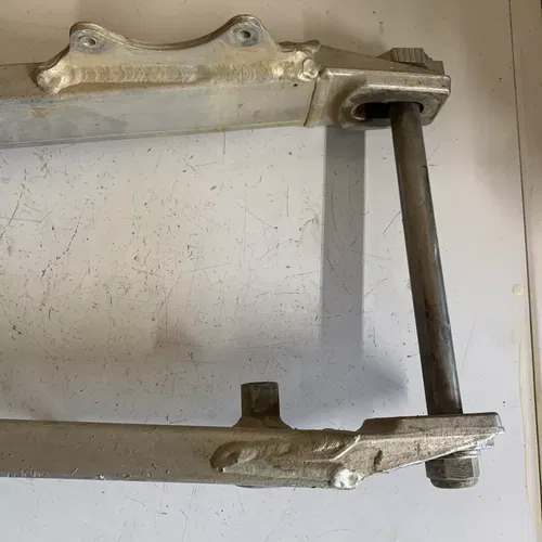 1993 ktm 300 swingarm