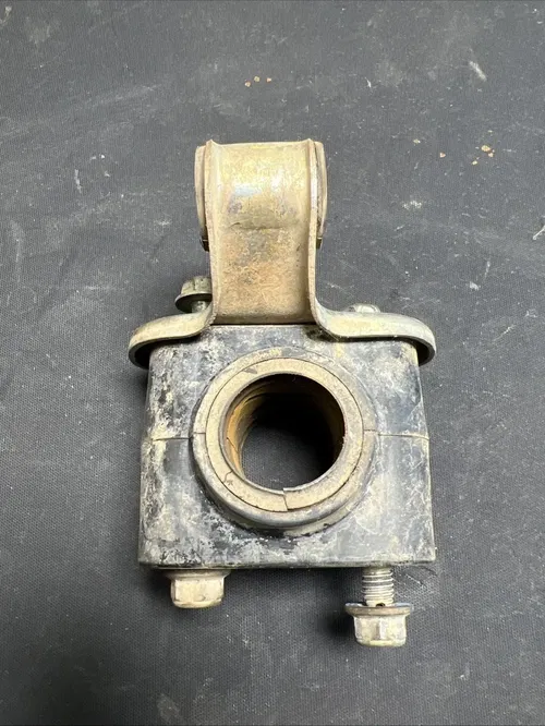 1988 suzuki lt250r Steering Stem Brace Bracket 4