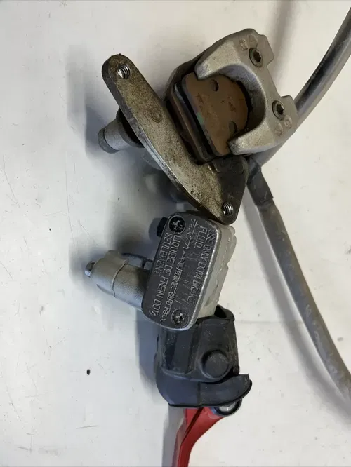 2007 Honda crf150r front brake system/ caliper master hose