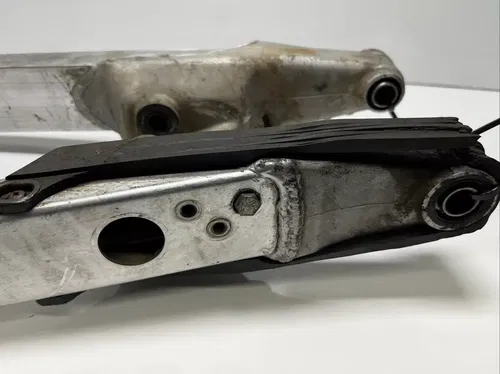 1993 honda cr250r Swingarm