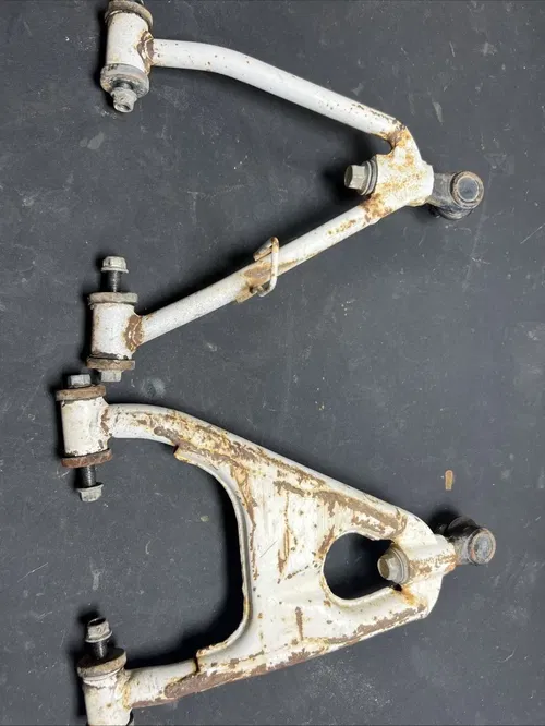 1988 suzuki lt250r Right A Arm Set / A Arms Suspension 4